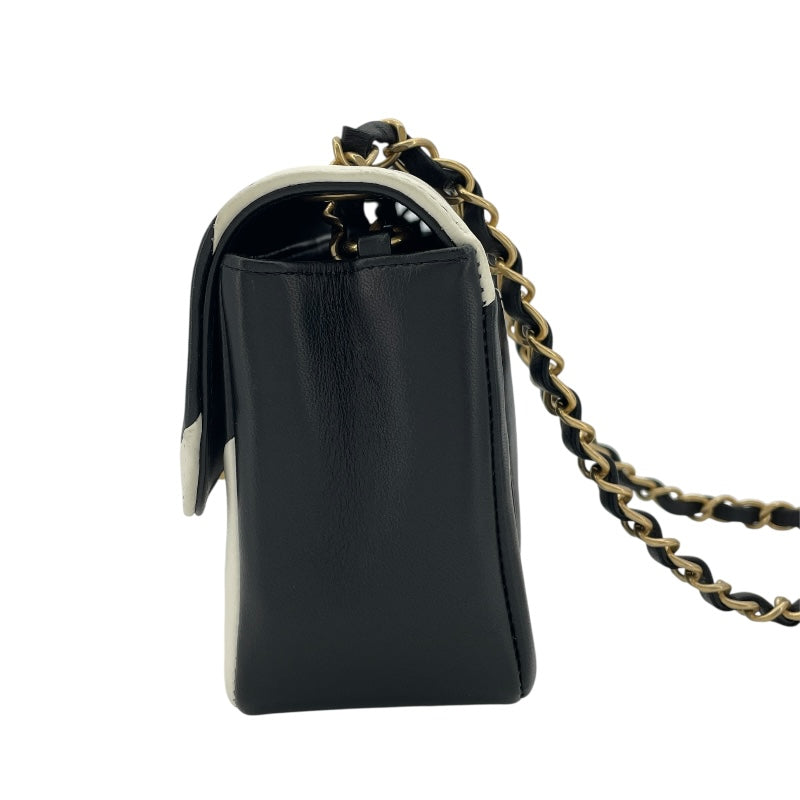 シャネル CHANEL チェーンショルダー ブラックxホワイト GD金具 カーフ レディース ショルダーバッグ