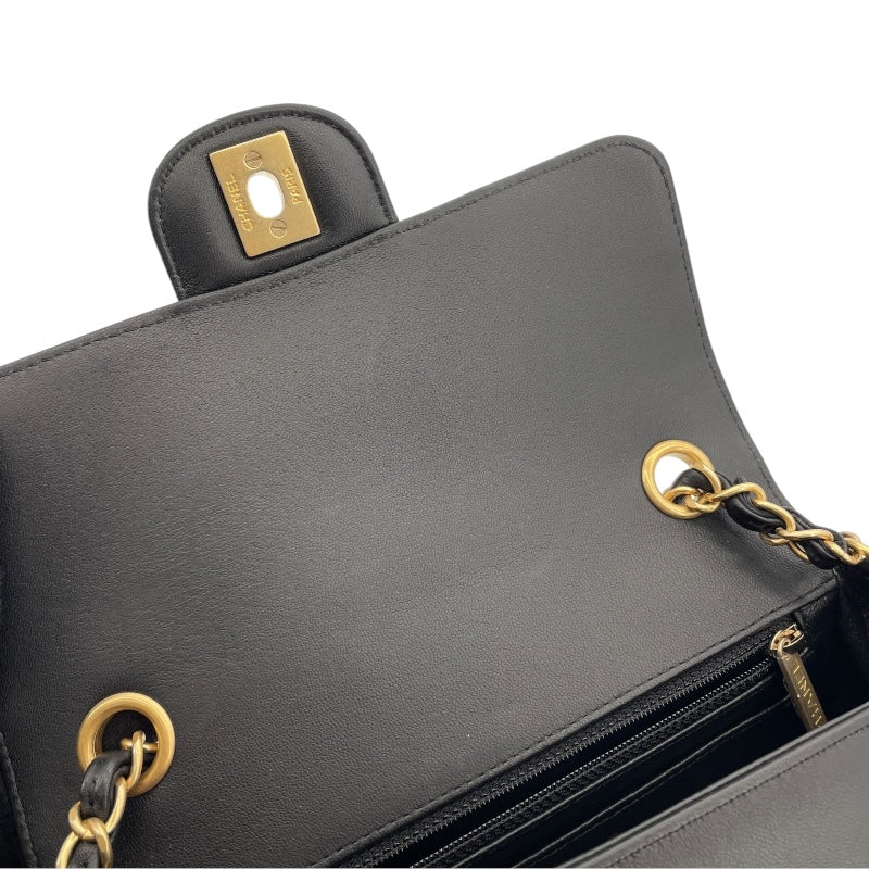 シャネル CHANEL チェーンショルダー ブラックxホワイト GD金具 カーフ レディース ショルダーバッグ