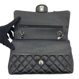 シャネル CHANEL マトラッセ25 A01112 25番台 ブラック SV金具 キャビアスキン レディース ショルダーバッグ