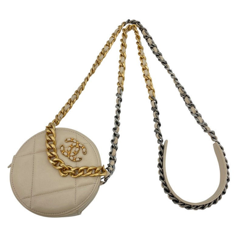 シャネル CHANEL CHANEL19 ラウンドクラッチ AP1945 30番台 ホワイト GDxSV金具 ラム レディース ショルダーバッグ