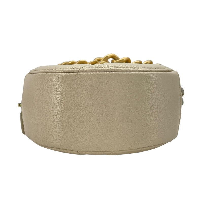 シャネル CHANEL CHANEL19 ラウンドクラッチ AP1945 30番台 ホワイト GDxSV金具 ラム レディース ショルダーバッグ