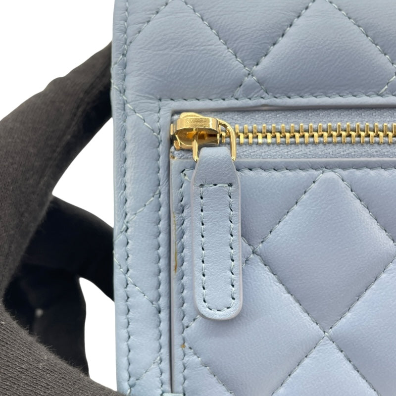シャネル CHANEL マトラッセチェーンウォレット AP0250 30番台 ライトブルー GD金具 ラム レディース ウォレットチェーン