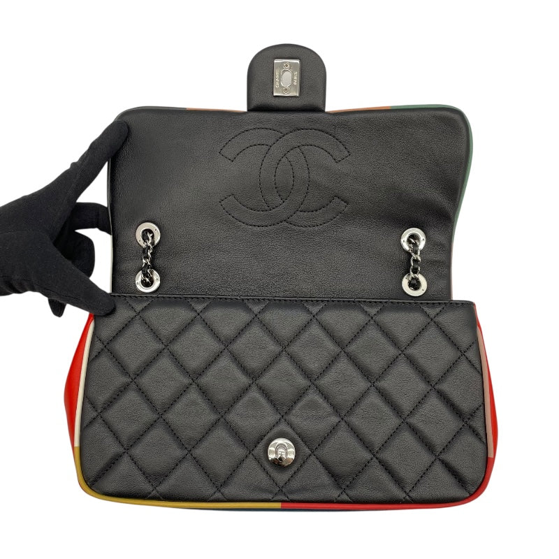 シャネル CHANEL マトラッセ チェーンショルダー A93691 23番台 ブラックxマルチ　シルバー金具 ラム レディース ショルダーバッグ