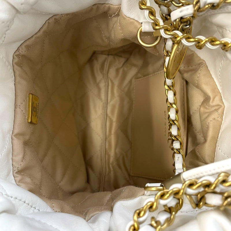 シャネル CHANEL CHANEL22 ミニ AS3980 ホワイト GD金具 カーフスキン レディース ショルダーバッグ