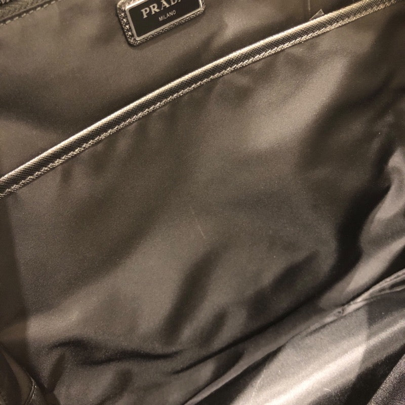 プラダ PRADA ナイロンバックパック 2VZ048 ブラック ナイロン ユニセックス リュック・デイパック