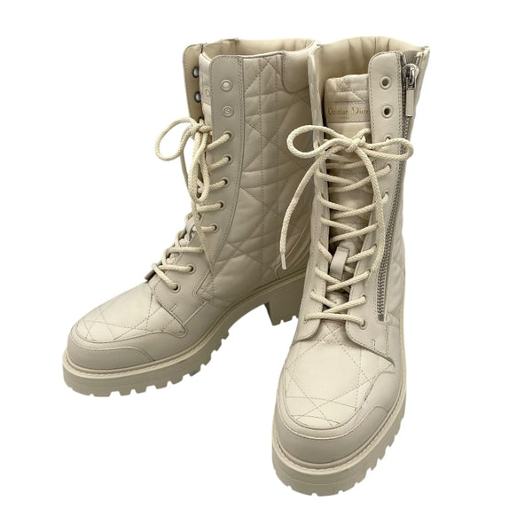 クリスチャン・ディオール Christian Dior D-Leader カナージュキルティングブーツ MD0921 ホワイト レディース ブーツ