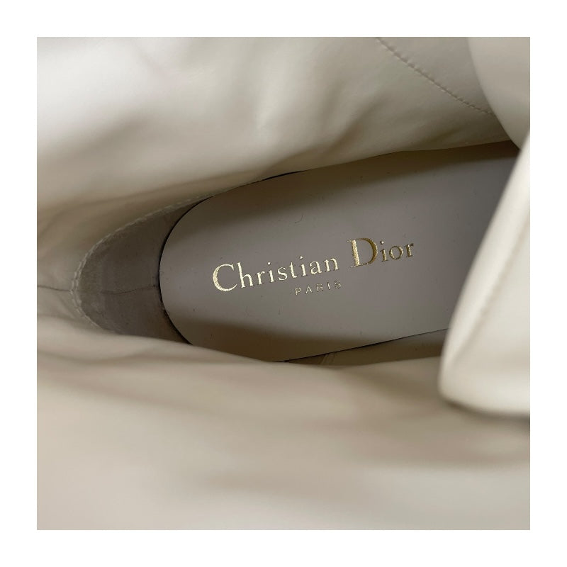 クリスチャン・ディオール Christian Dior D-Leader カナージュキルティングブーツ MD0921 ホワイト レディース ブーツ