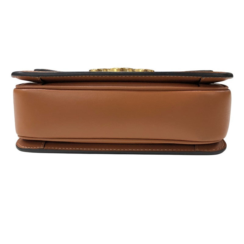 新品 定価以下 CELINE セリーヌ ティーン トリオンフバッグ タン セリーヌ CELINE ティーン トリオンフ バッグ 188882 タン トリオンフ