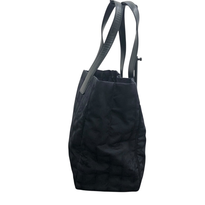 シャネル CHANEL ﾆｭｰﾄﾗﾍﾞﾙﾗｲﾝﾄｰﾄMM A15991 ブラック ナイロンジャガード レディース トートバッグ