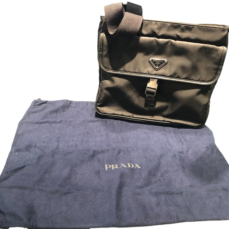 プラダ PRADA ナイロン ショルダーバッグ 2VH269 ブラック ナイロン ユニセックス ショルダーバッグ