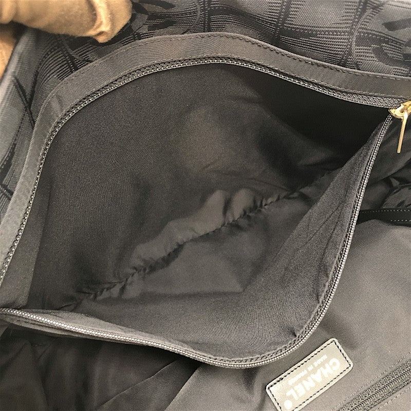 シャネル CHANEL ニュートラベル ライントート MM A15991 ブラック×GD金具 ナイロン/レザー レディース トートバッグ