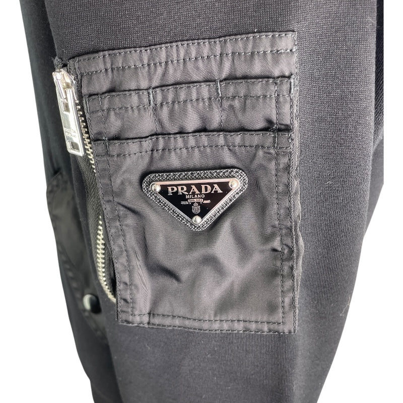 プラダ PRADA トライアングルロゴフーデッドパーカー UJL04C ブラック コットン メンズ パーカー