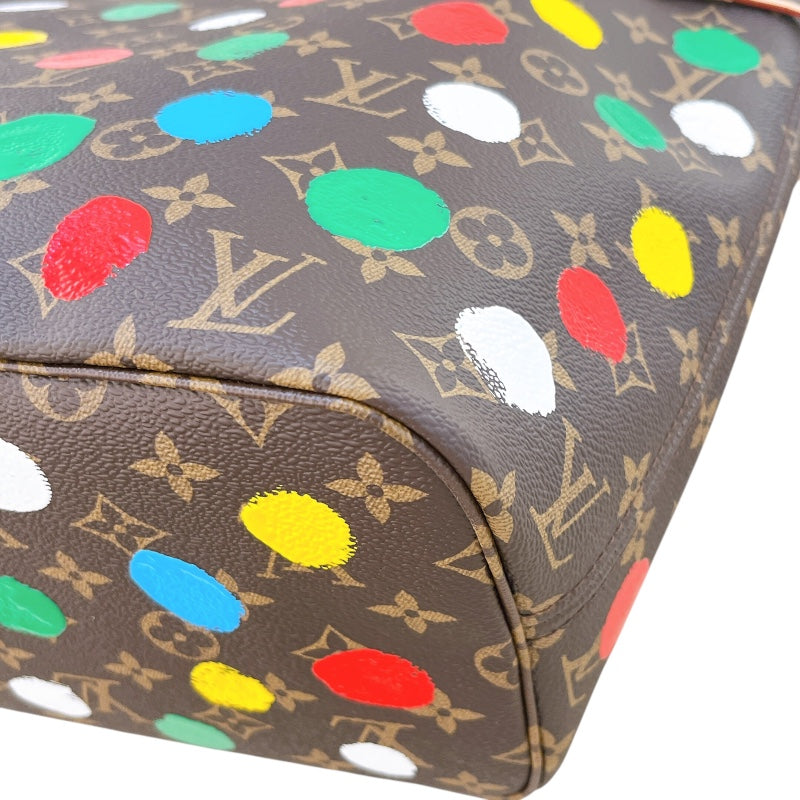 ルイ・ヴィトン LOUIS VUITTON ネヴァーフルMM 草間彌生コラボ M46381 ブラウン モノグラム・ペインティッドドッド レディース トートバッグ