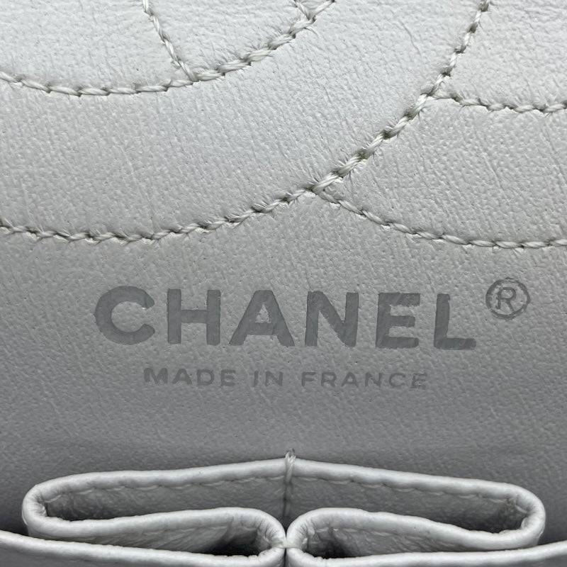 シャネル CHANEL 2.55 ラージ A37587 12番台 ホワイト BK金具 カーフ レディース ショルダーバッグ