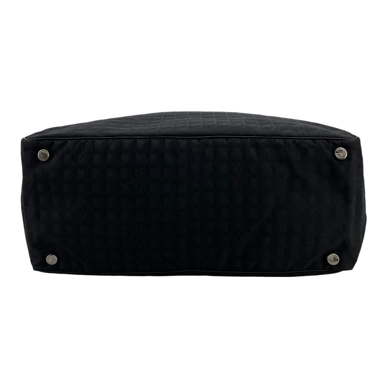 シャネル CHANEL ニュートラベル ライントート MM A26156 10番台 ブラック SV金具 ナイロンジャガード レディース トートバッグ