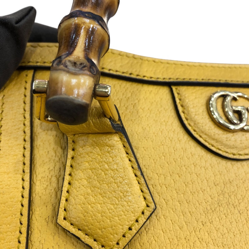 グッチ GUCCI ダイアナスモール　トートバッグ 702732 イエロー　GD金具 カーフ レザー 、バンブー レディース ショルダーバッグ
