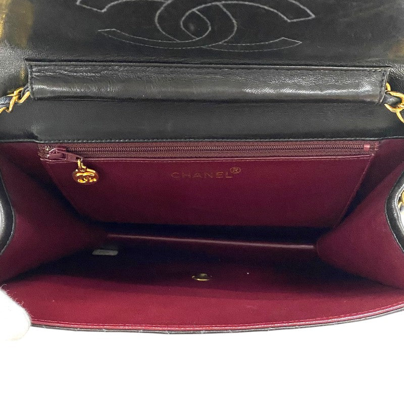 シャネル CHANEL プッシュロック ショルダーバッグ ブラック ゴールド金具 ラムスキン レディース