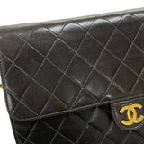 シャネル CHANEL プッシュロック ショルダーバッグ ブラック ゴールド金具 ラムスキン レディース