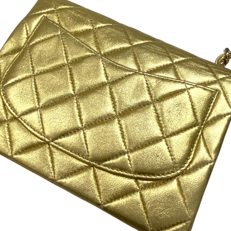 シャネル CHANEL ミニマトラッセ18 A01115 7番台 ゴールド ゴールド金具 ラムスキン レディース ショルダーバッグ
