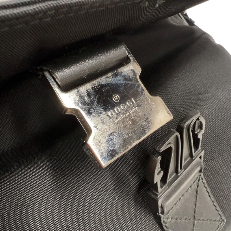 グッチ GUCCI シェリーラインメッセンジャーバッグ 246067 ブラック　シルバー金具 ナイロン ユニセックス ショルダーバッグ