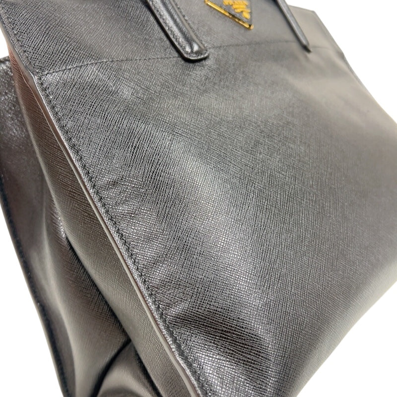 プラダ PRADA サフィアーノハンドバッグ BN2603 ブラック　ゴールド金具 サフィアーノレザー レディース トートバッグ