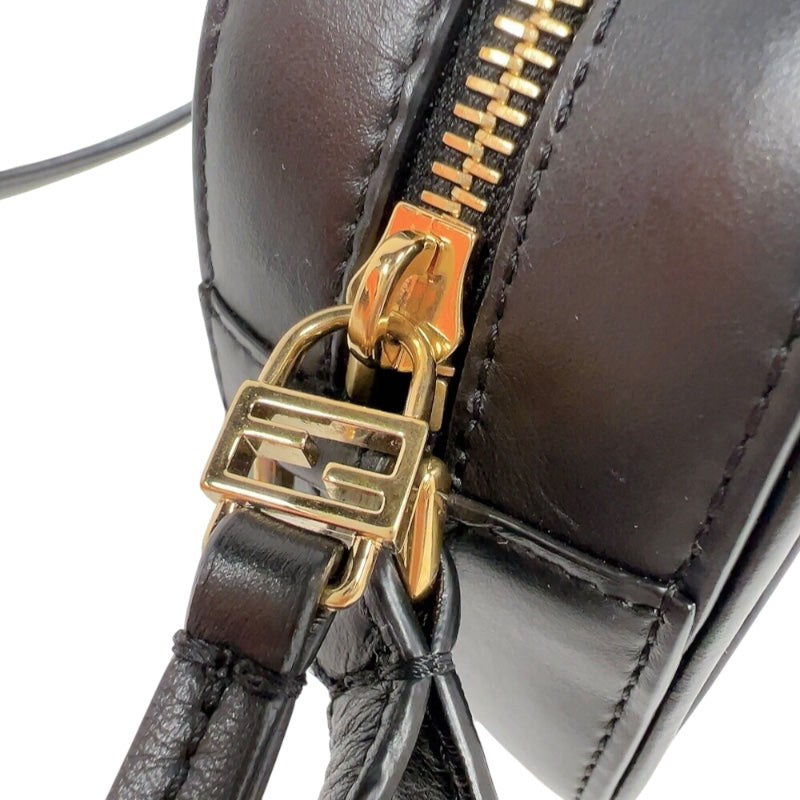 フェンディ FENDI FFエンボスロゴ　カメラケース 8BS077 ブラック　ゴールド金具 レザー ユニセックス ショルダーバッグ