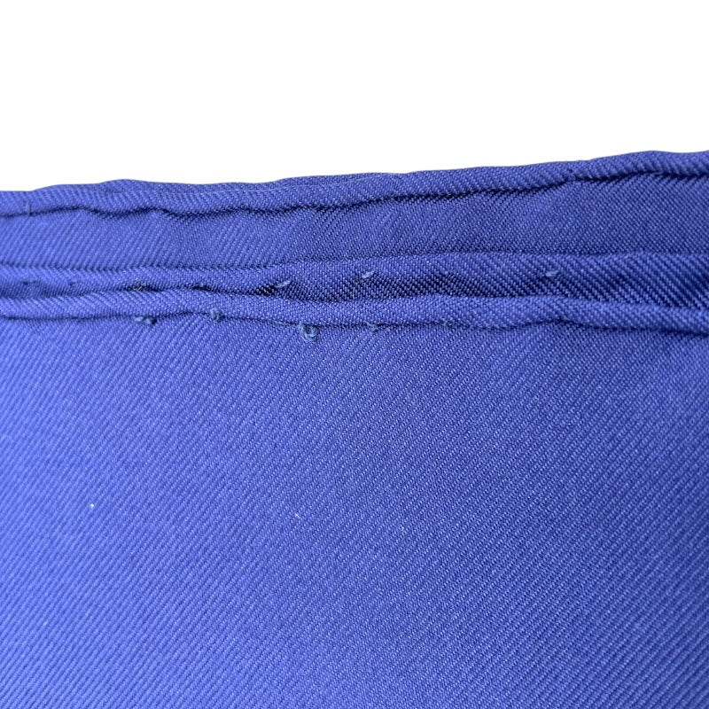 エルメス HERMES カレ90 LES MUSEROLLES アイボリー/ブルーレッド レディース スカーフ