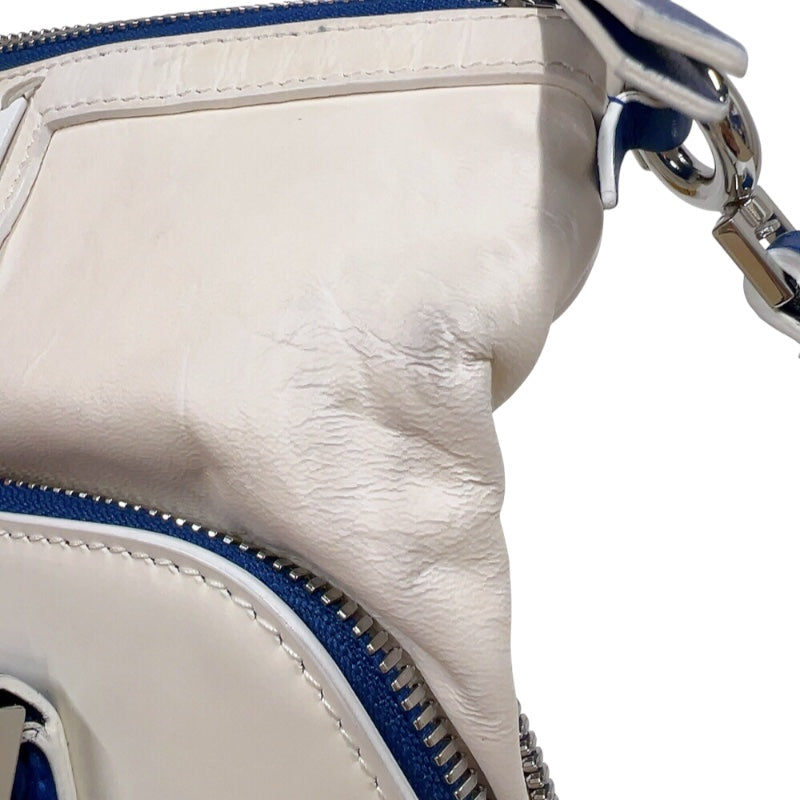 メゾン マルジェラ Maison Margiela 5AC ドローストリング ミニバッグ S56WG0082 ホワイト/ブルー　シルバー金具 レザー レディース ショルダーバッグ