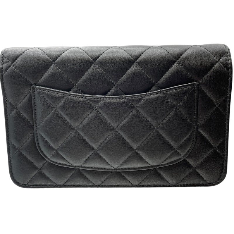 シャネル CHANEL マトラッセ チェーンウォレット AP0250 ブラック GD金具 ラムスキン レディース 長財布