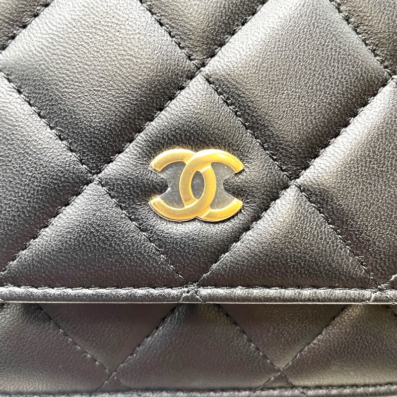シャネル CHANEL マトラッセ チェーンウォレット AP0250 ブラック GD金具 ラムスキン レディース 長財布