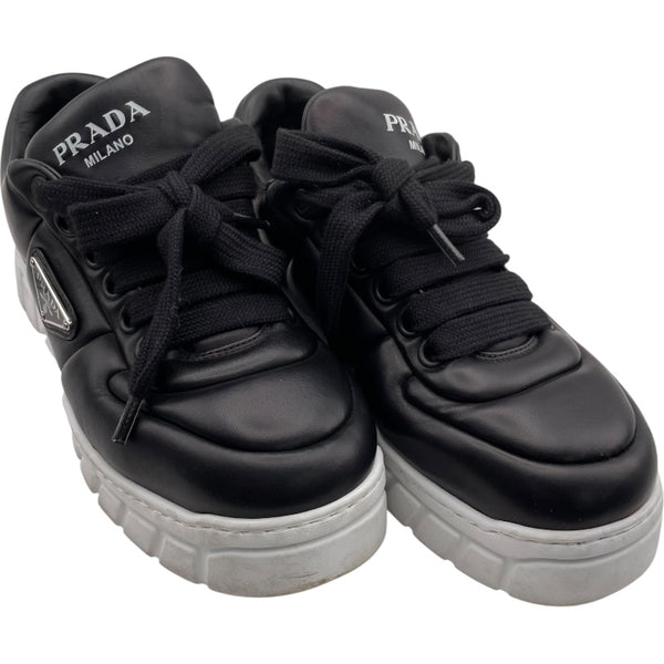 プラダ PRADA トライアングルロゴローカットスニーカー 2EE386 ブラック レザー メンズ スニーカー