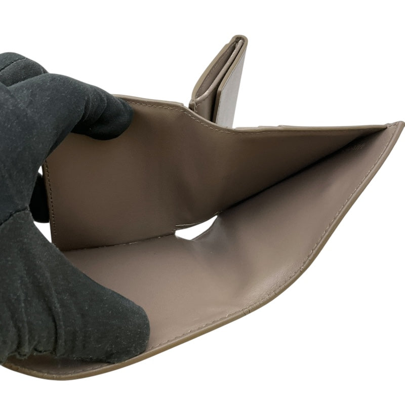 セリーヌ CELINE スモール トリフォールド ウォレット 10B573 ベージュ ドラムドカーフ レディース 二つ折り財布