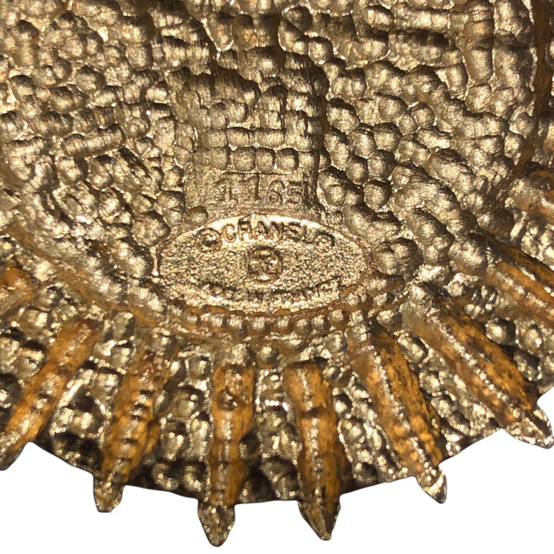 シャネル CHANEL サンブローチ ゴールド メタル アクセサリー