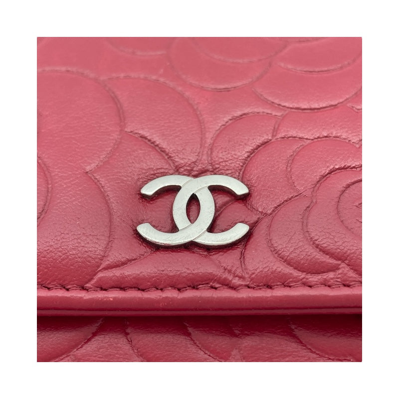 シャネル CHANEL マトラッセチェーン ウォレット A33814 19番台 レッド SV金具 カーフスキン レディース ショルダーバッグ