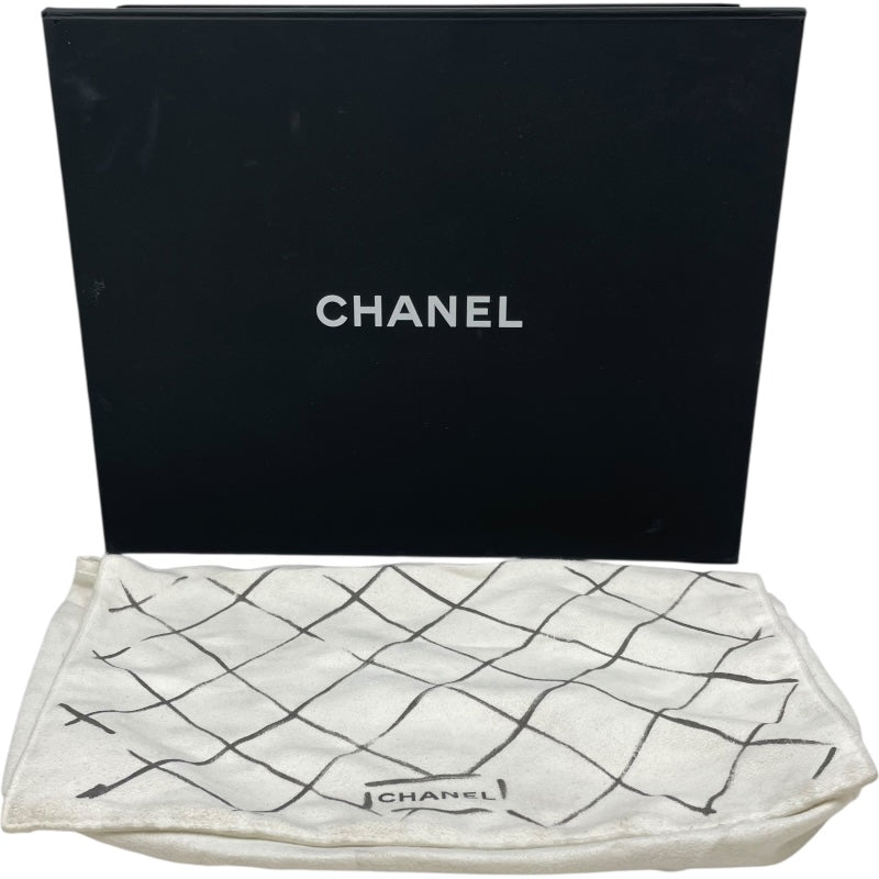 シャネル CHANEL マトラッセ25 A01112 21番台 ブラック SV金具 キャビア レディース ショルダーバッグ