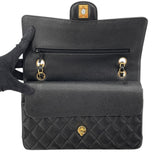 シャネル CHANEL マトラッセ25 A01112 21番台 ブラック GD金具 キャビアスキン レディース ショルダーバッグ