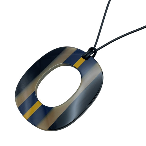 エルメス HERMES イスム・ポップGM ブラックxベージュxブルー バッファローホーン アクセサリー