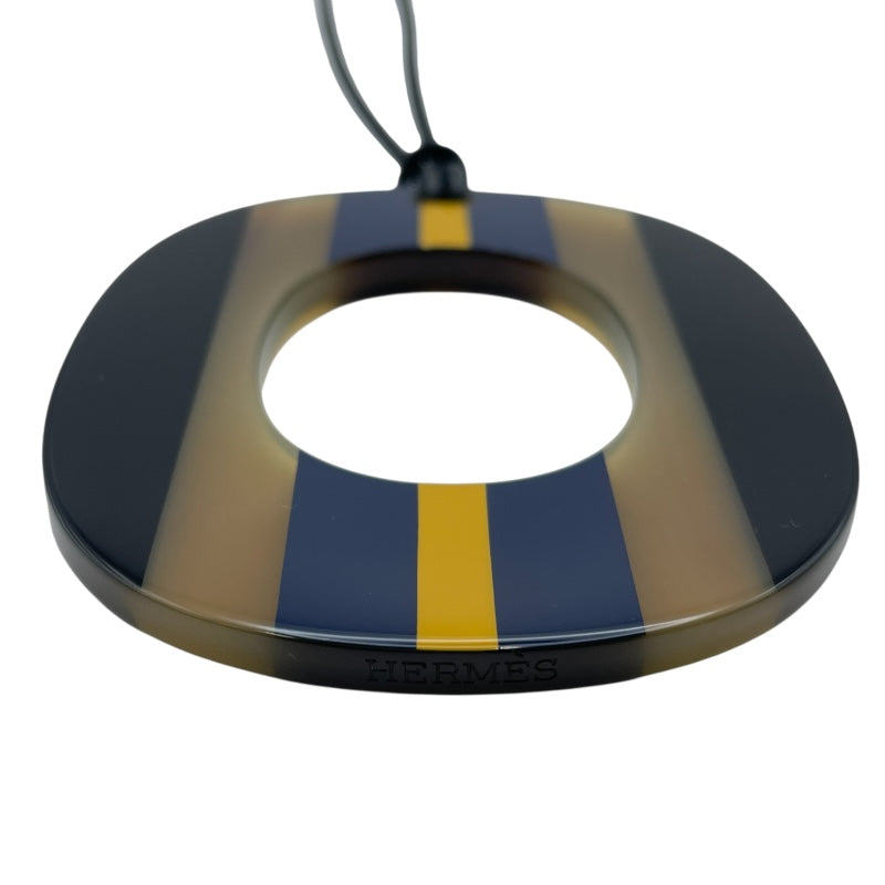 エルメス HERMES イスム・ポップGM ブラックxベージュxブルー バッファローホーン アクセサリー