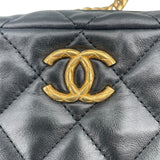 シャネル CHANEL カメラバッグ ブラック GD金具 ラム レディース ショルダーバッグ