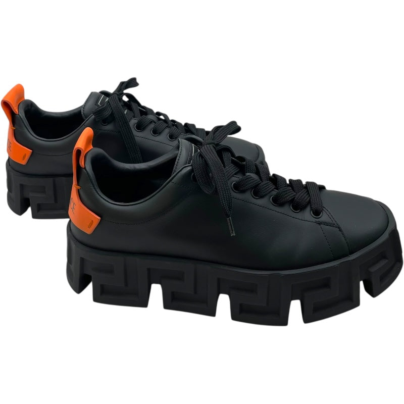 ヴェルサーチ VERSACE ラビリンスローカットスニーカー ブラック レザー メンズ スニーカー