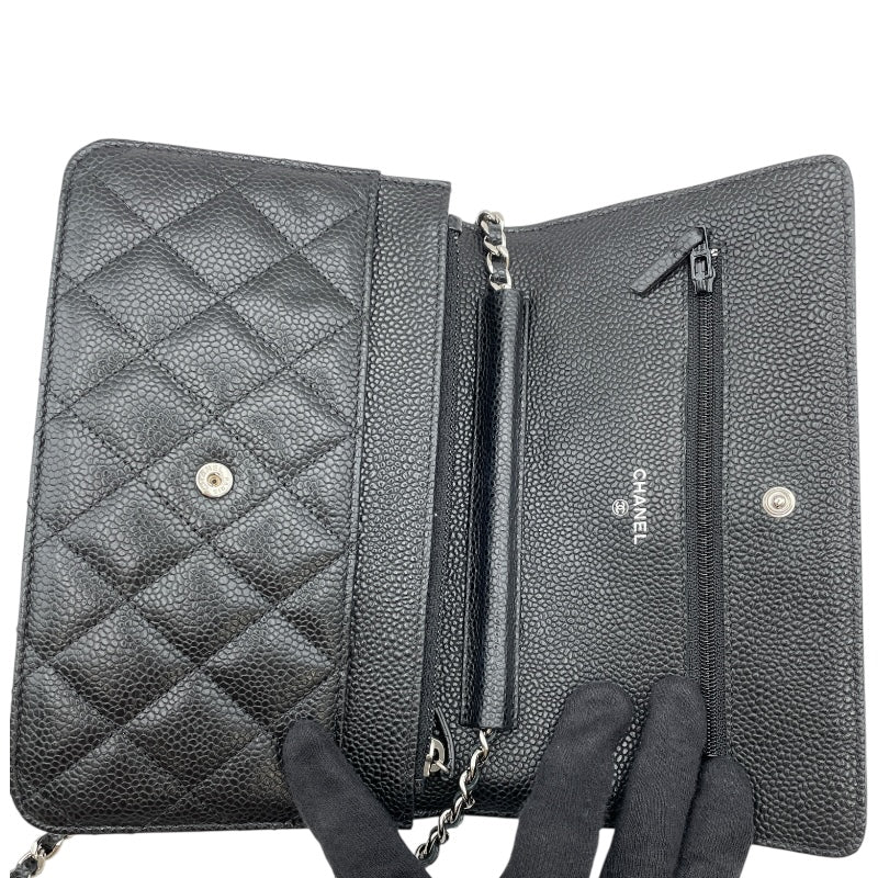 シャネル CHANEL マトラッセチェーン ウォレット A33814 20番台 ブラック SV金具 キャビアスキン レディース ショルダーバッグ