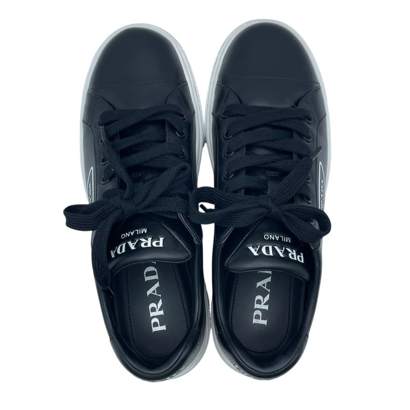 プラダ PRADA トライアングルロゴローカットスニーカー 1E868 ブラック レディース スニーカー