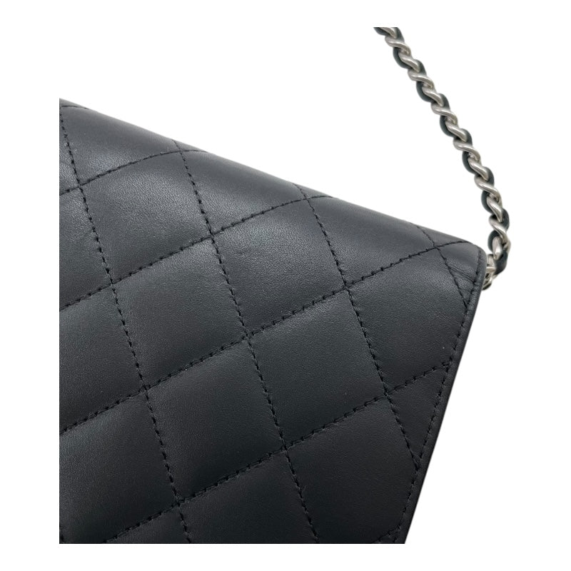 シャネル CHANEL カンボンラインチェーンウォレット A46646 16番台 ブラック　シルバー金具 カーフスキン レディース ウォレットチェーン