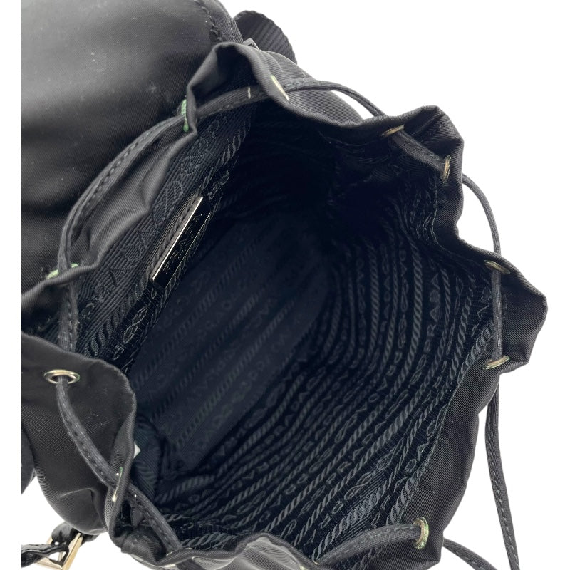 プラダ PRADA トライアングルロゴミニバッグバックチェーンショルダー ブラック シルバー金具 レザー×ナイロン レディース ショルダーバッグ