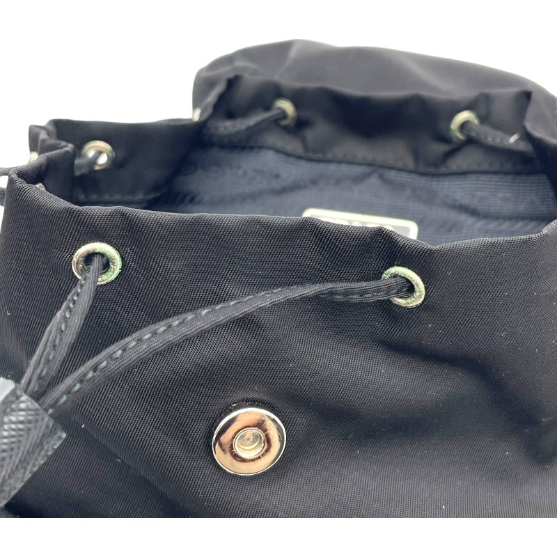 プラダ PRADA トライアングルロゴミニバッグバックチェーンショルダー ブラック シルバー金具 レザー×ナイロン レディース ショルダーバッグ