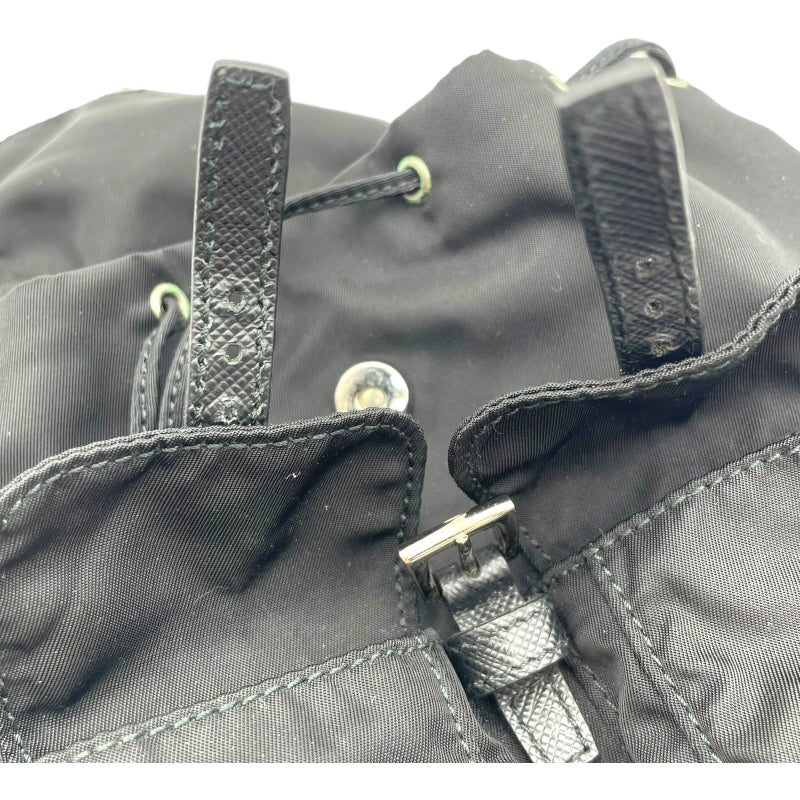 プラダ PRADA トライアングルロゴミニバッグバックチェーンショルダー ブラック シルバー金具 レザー×ナイロン レディース ショルダーバッグ