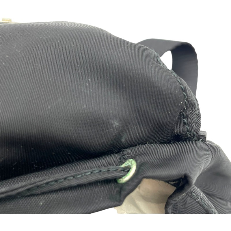 プラダ PRADA トライアングルロゴミニバッグバックチェーンショルダー ブラック シルバー金具 レザー×ナイロン レディース ショルダーバッグ