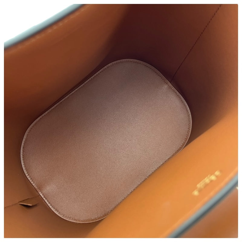 セリーヌ CELINE ミディアム バケット ルイーズ 116613FX9.04LU タン スムースカーフスキン レディース ショルダーバッグ