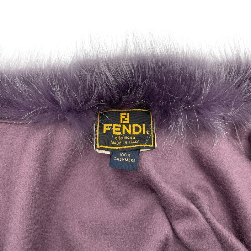 フェンディ FENDI ロゴワッペンファー付きケープ パープル カシミヤ