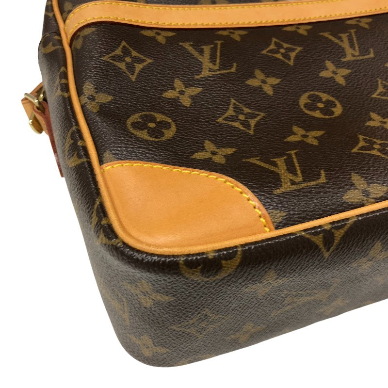 ルイ・ヴィトン LOUIS VUITTON トロカデロ30 M51272 モノグラム モノグラム・キャンバス ユニセックス ショルダーバッグ